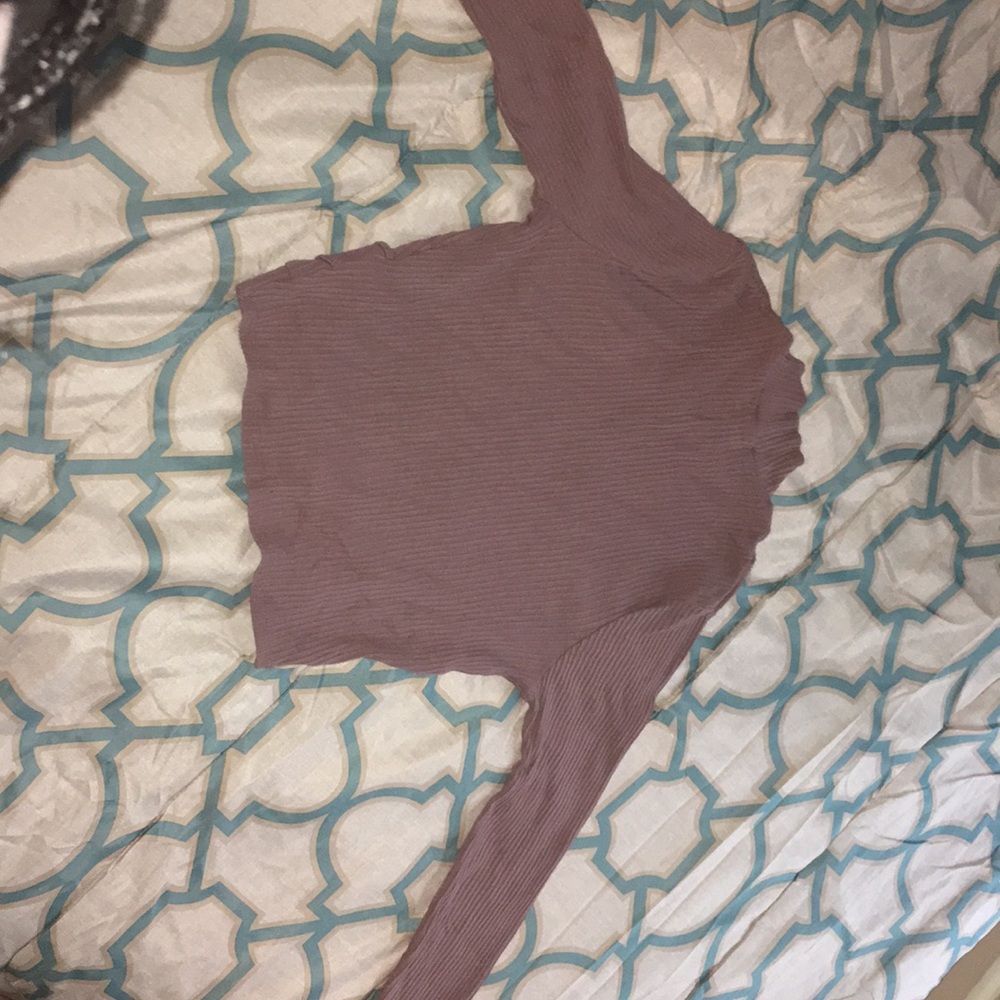Cropped long sleeve